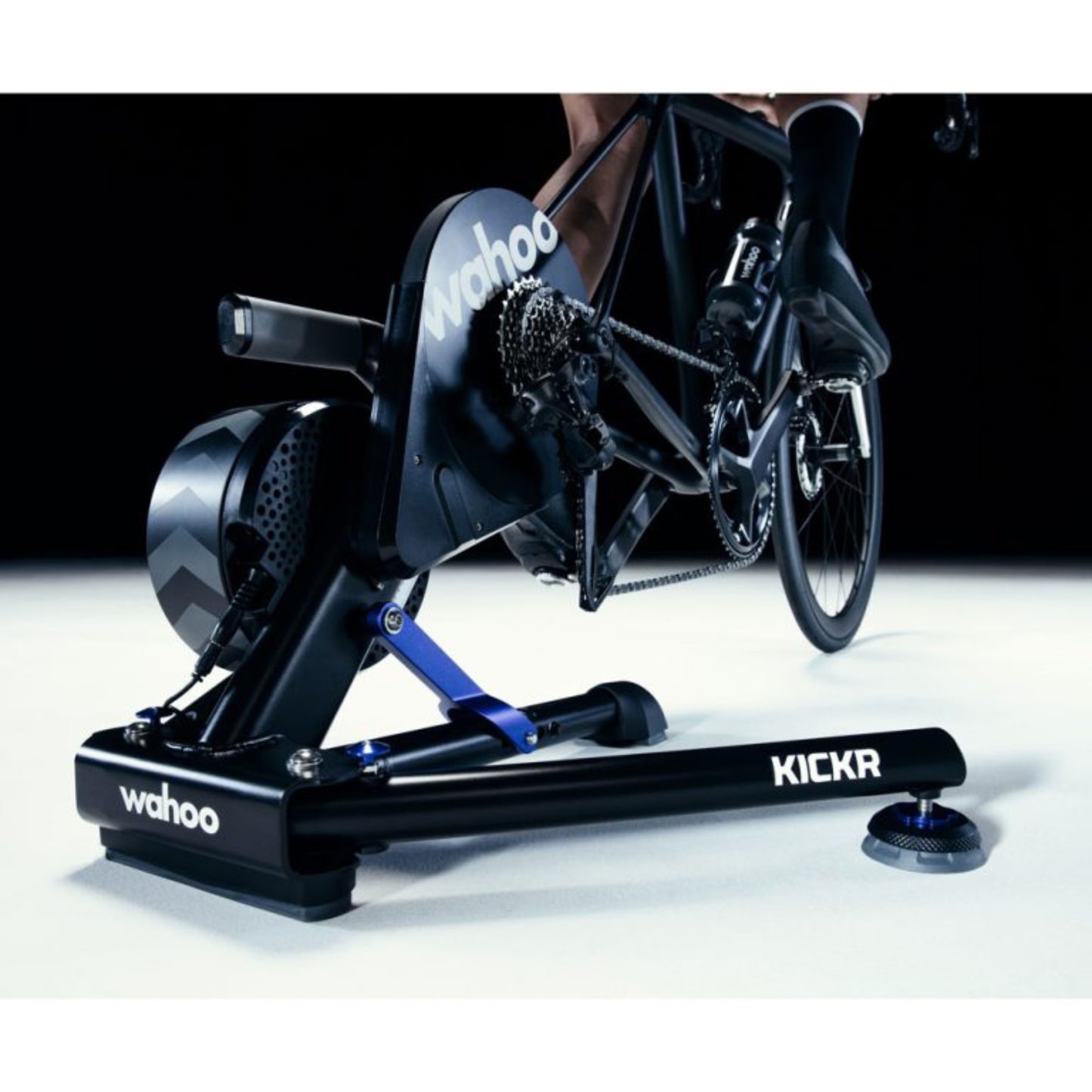 Simulador Wahoo KICKR POWERTRAINER V6