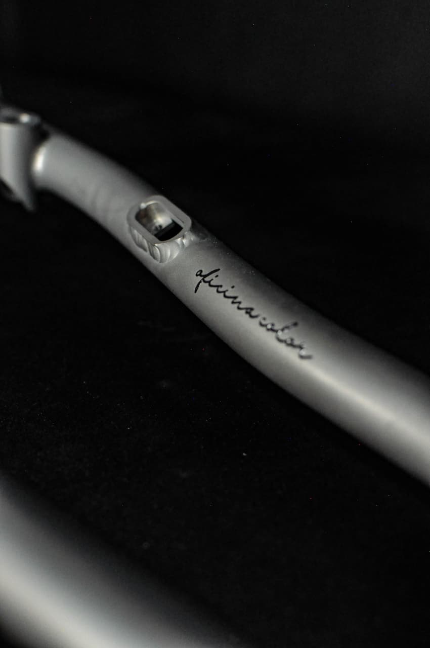 Gravel a medida · Inox 316 + Carbono